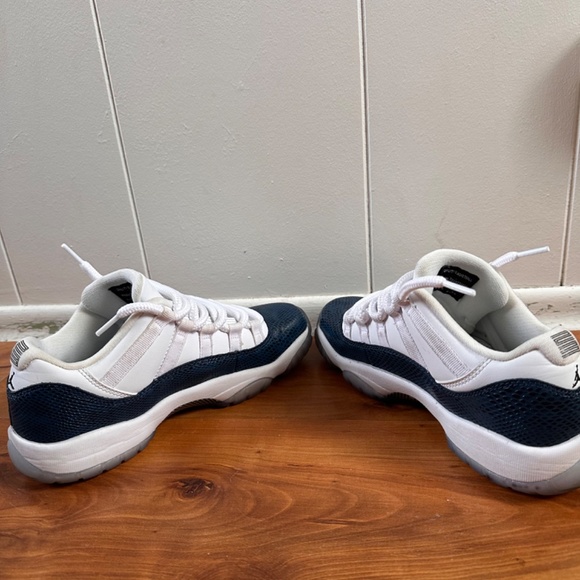 Air Jordan 11 Retro Low ‘Navy Snakeskin’ 2019 - Picture 5 of 5